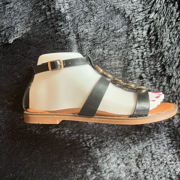 ‼️SANDALS ‼️ - Picture 3 of 3